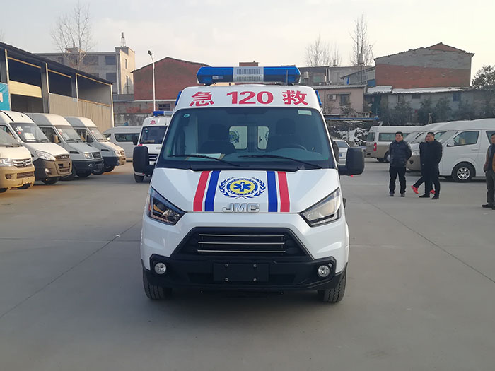江铃全顺 长轴 救护车