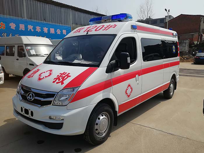 上汽大通 救护车