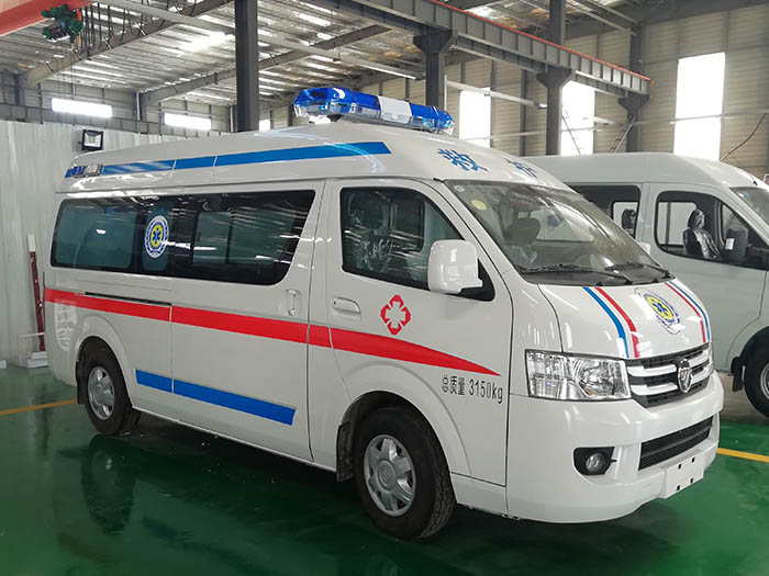 福田G7 救护车
