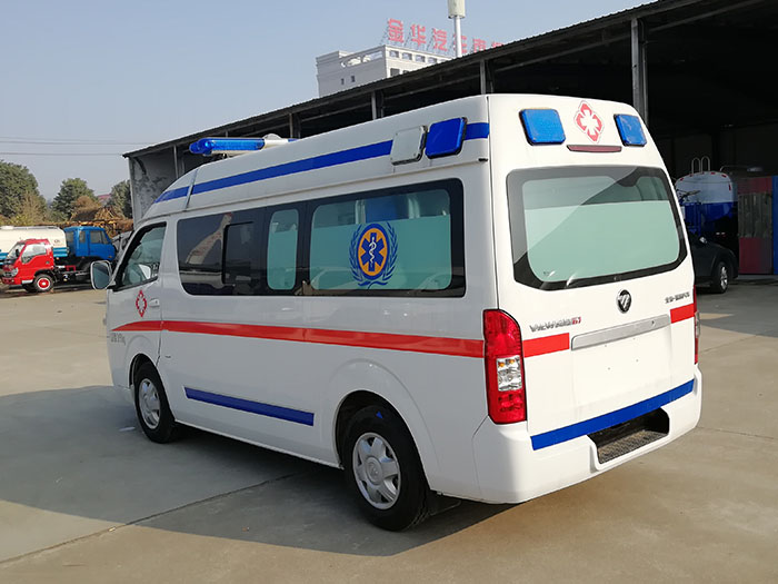 福田G7 救护车
