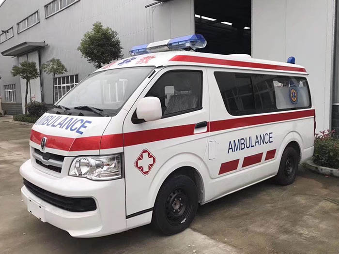 金杯 救护车
